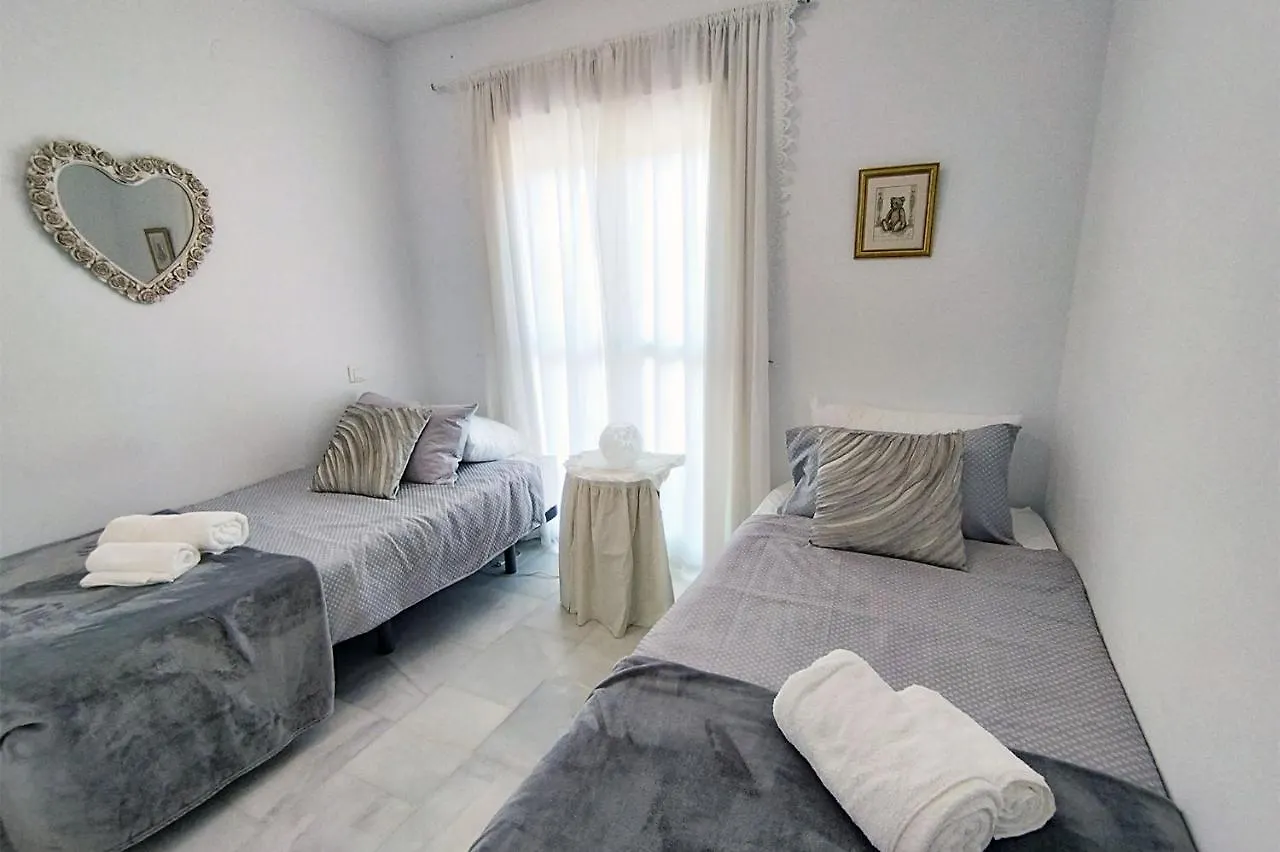 בית נופש אסטפונה Casa Bermuda Beach